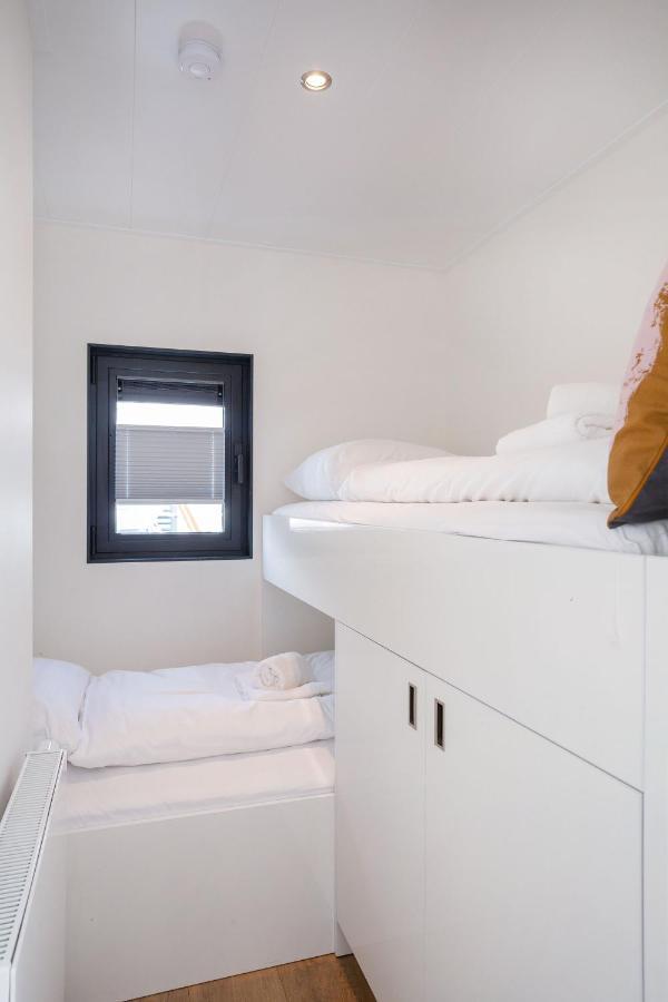 Houseboat Agua Dolce met tuin Villa Offingawier Exterior foto