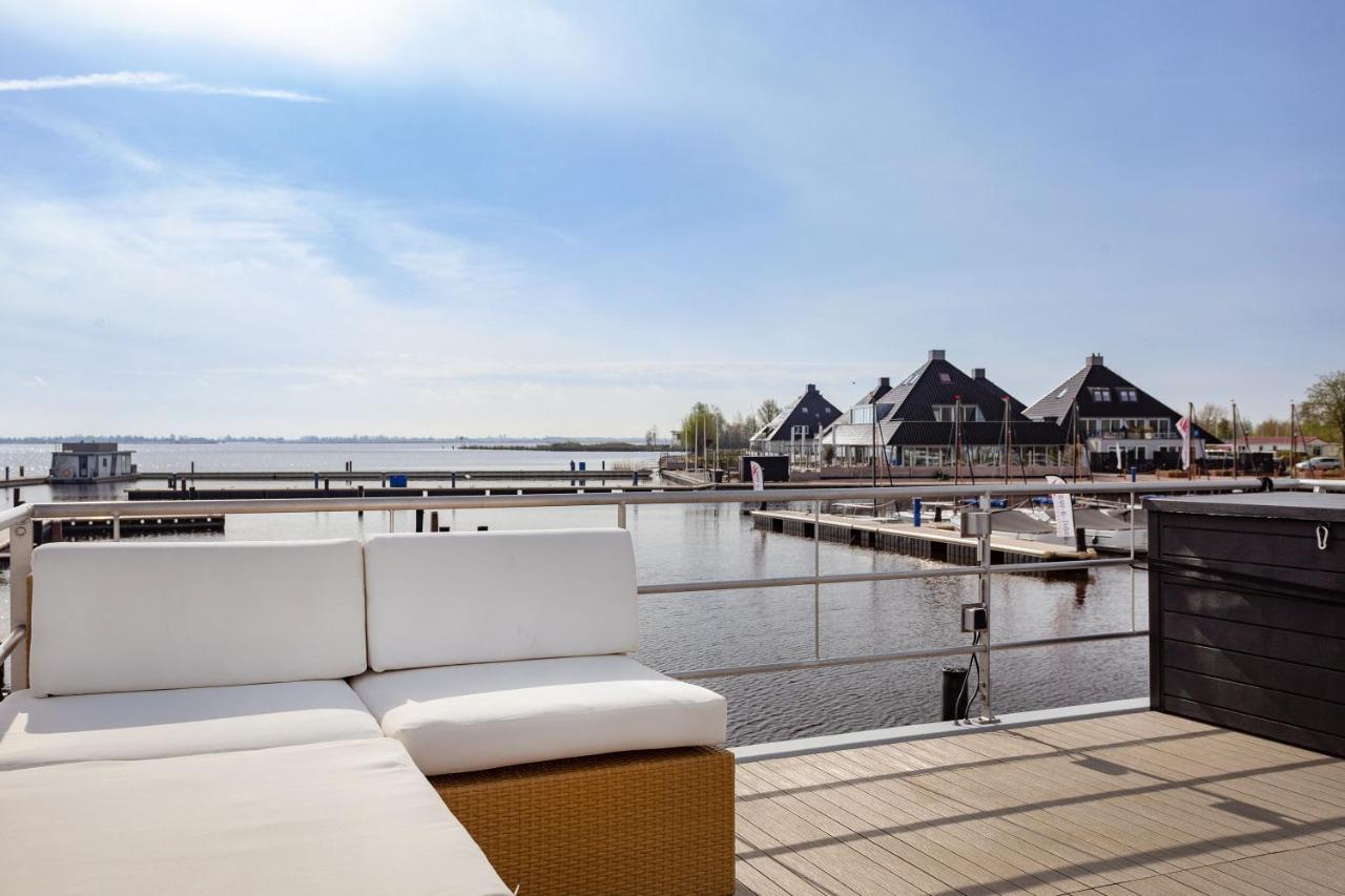 Houseboat Agua Dolce met tuin Villa Offingawier Exterior foto